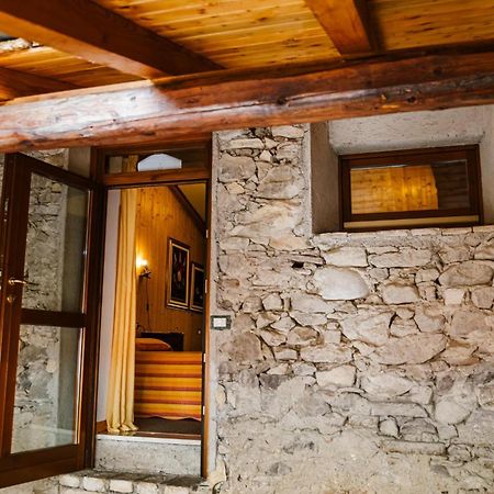 Cozy Castello Apartment Manerba del Garda Bagian luar foto