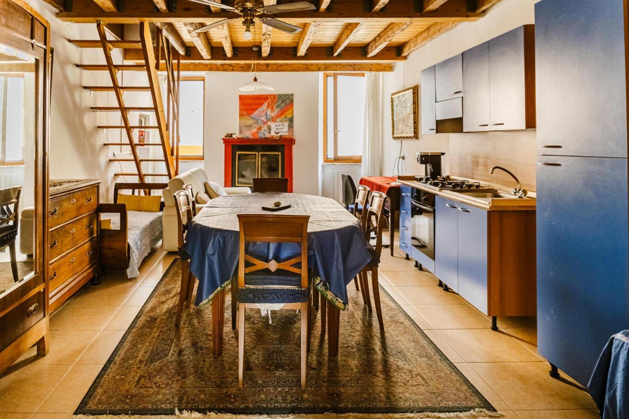 Cozy Castello Apartment Manerba del Garda Bagian luar foto