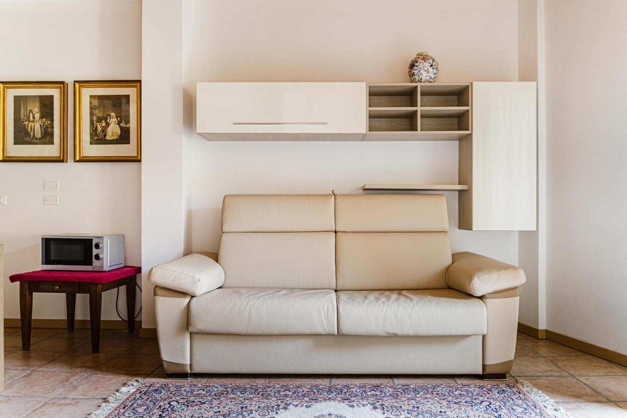 Cozy Castello Apartment Manerba del Garda Bagian luar foto